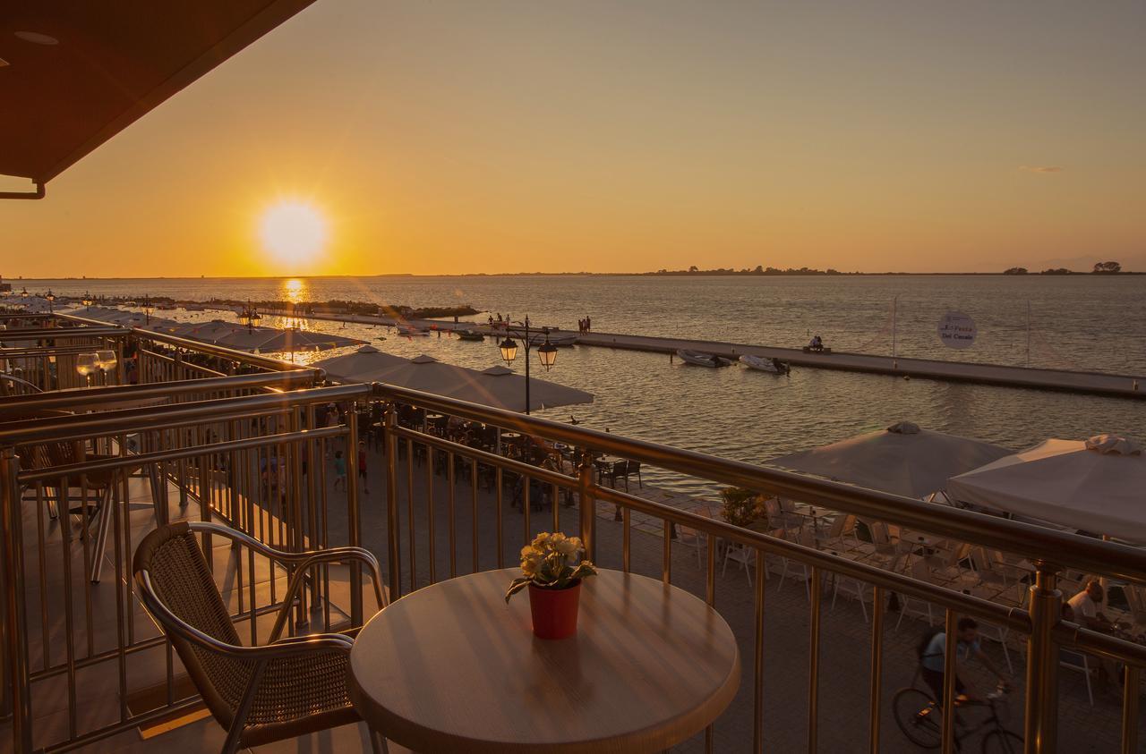 Excess Pansion Hotel Лефкада Екстериор снимка