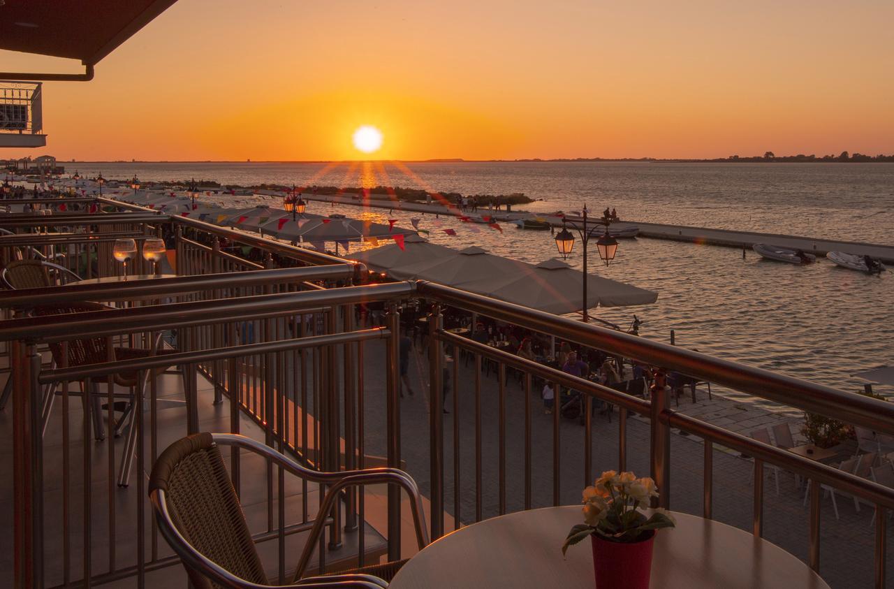 Excess Pansion Hotel Лефкада Екстериор снимка